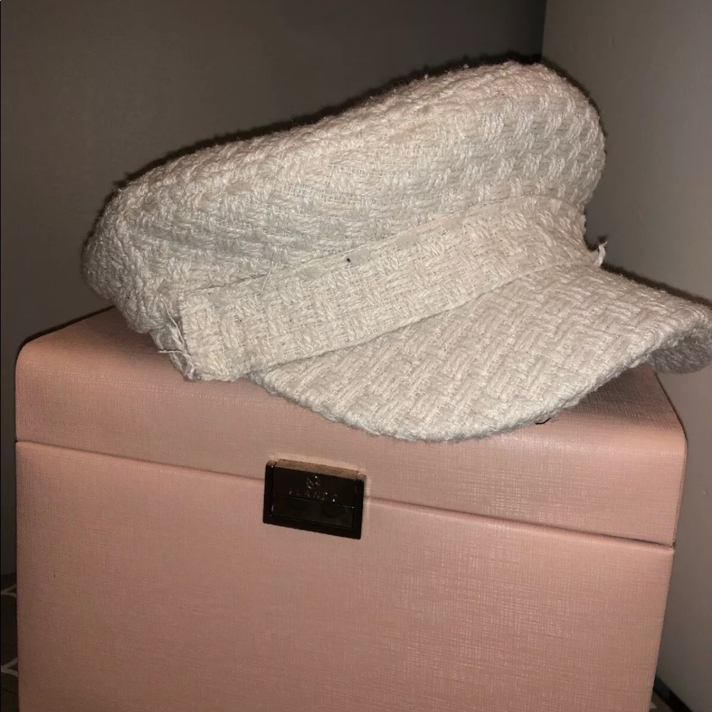 Windsor Hat